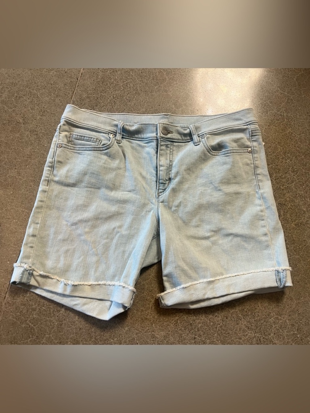 LOFT Light Wash Denim Roll-Cuff Shorts NWT